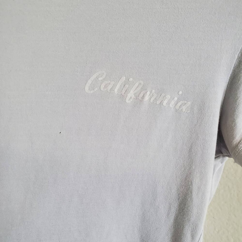 Brandy Melville John Galt California baby tee - Picture 3 of 7